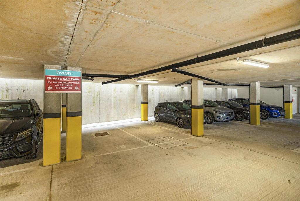Parking.jpg