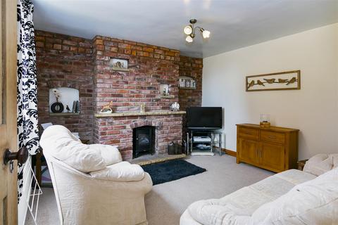 undefined, Bielby, York
