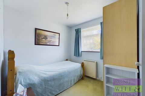 7 Douce Grove, St Leonards-on-sea, TN38 0YH