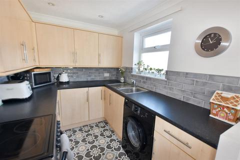 17 Glendale Crescent, Mount Hawke, Truro, TR4 8DP