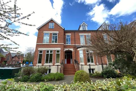 2 bedroom flat to rent, Flat 6 St Johns Corner, 26-28 Whitelow Road, Manchester