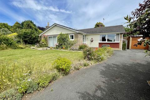 2 Meadow Drive, Weston In Gordano, Bristol, BS20 8PS
