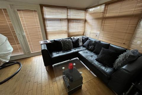 4 bedroom detached house for sale, Dean Road, Handforth, Wilmslow