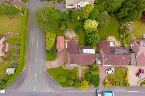 3 bedroom detached bungalow for sale, High Elm Road, Hale Barns