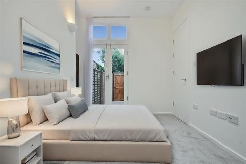 2 bedroom flat for sale, Wrottesley Road, Kensal Rise