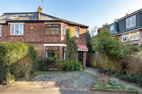 38 Lower Ham Road, Kingston Upon Thames, KT2 5AJ