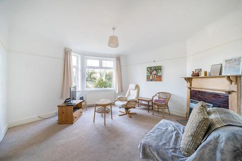 38 Lower Ham Road, Kingston Upon Thames, KT2 5AJ