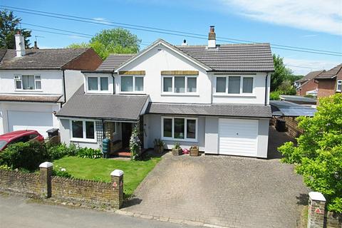 5 bedroom detached house for sale, Burns Green, Benington SG2