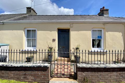 2 bedroom cottage for sale, Mansel Street, Pembroke