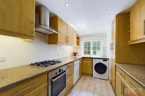 3 bedroom flat for sale, West Street, Harrow on the Hill