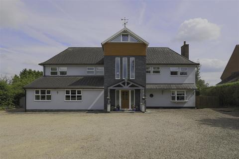 5 bedroom detached house for sale, Breach Lane, Tomonslow