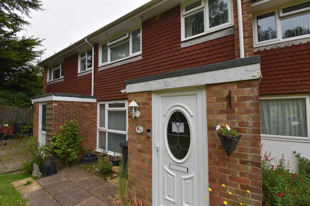 Tenterden Rise, East Sussex TN34 3 bed house to rent £1,300 pcm (£300 pw)
