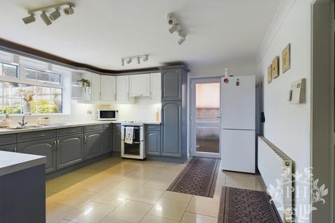14 Skippers Lane, Normanby, Middlesbrough, TS6 0HT