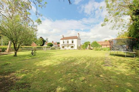 4 bedroom detached house for sale, Manby Middlegate, Manby LN11