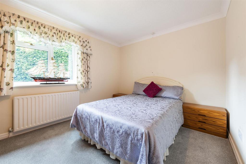 14 Queen Eleanors Drive, Knowle, B93 9 LY 9.jpg