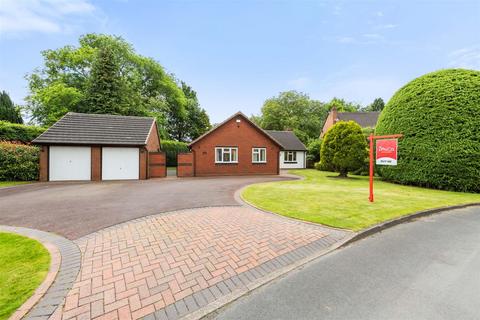 4 bedroom detached bungalow for sale, Queen Eleanors Drive