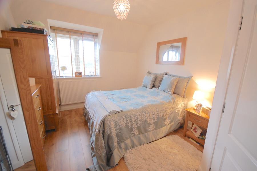 Bedroom 1.JPG