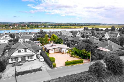 3 bedroom detached bungalow for sale, Pooles Lane, Hockley SS5