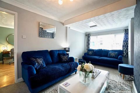 4 Chapel Cut, Mistley, Manningtree, CO11 1JX