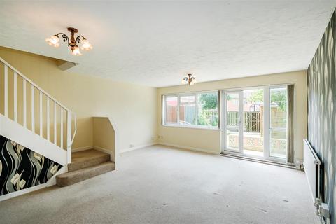 3 bedroom apartment for sale, Hammond Court, Leyton Grange Estate, Leyton