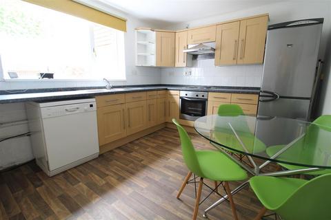 3 bedroom terraced house for sale, Taransay Walk, Darlington