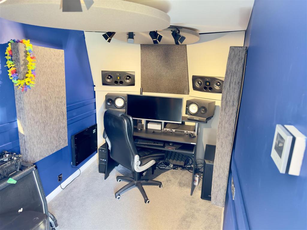 Garage/Sound Proof Studio