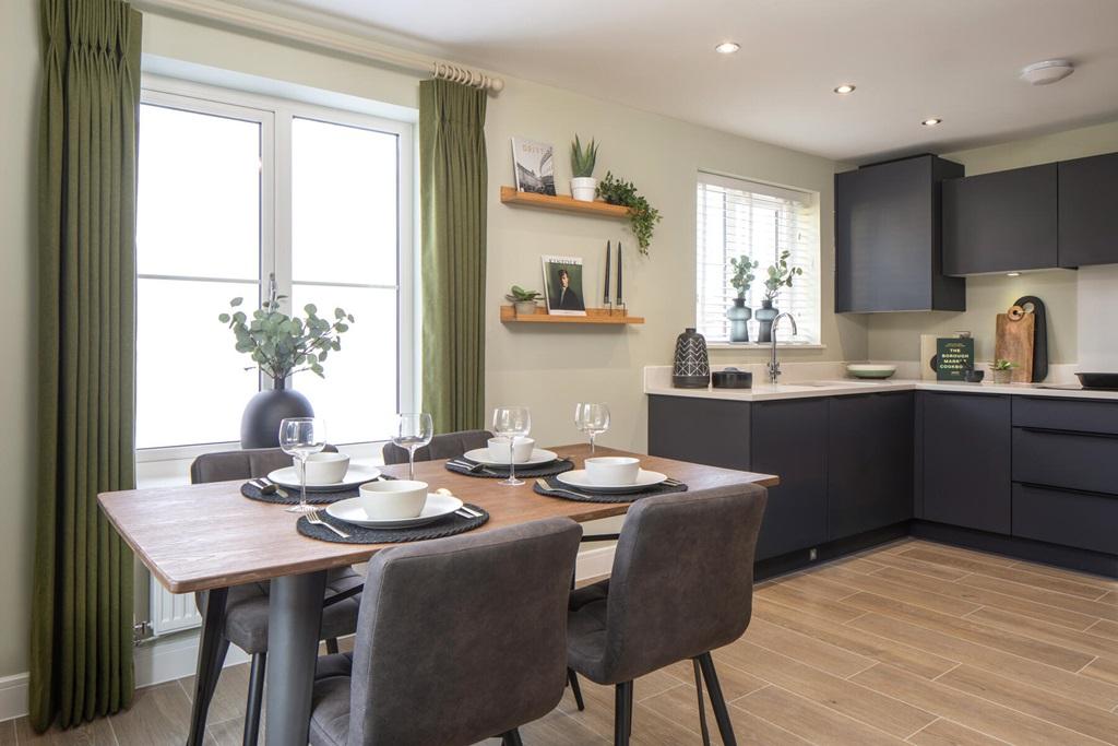 A sociable open plan kitchen with dining area