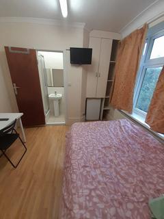 1 bedroom bedsit to rent, Longbridge Road, Barking IG11