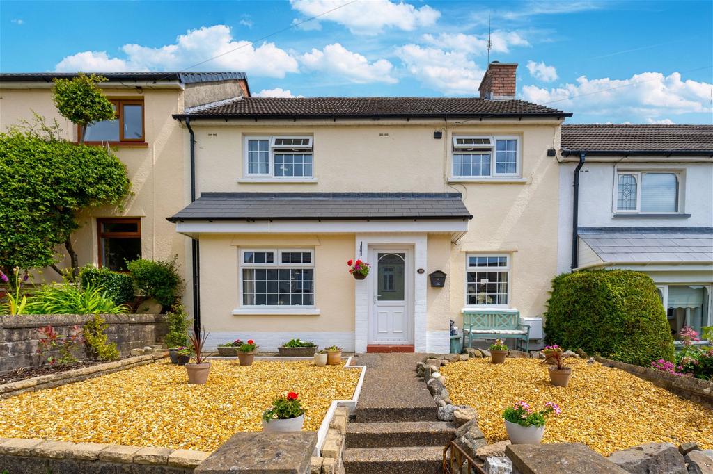 Chatham Street, Machen, Caerphilly... 3 bed cottage for sale £250,000