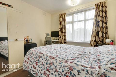 2 bedroom block of apartments for sale, Ruislip Road, Greenford