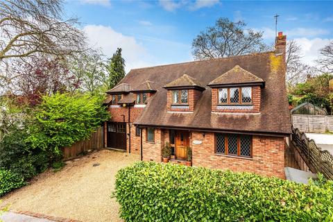 5 bedroom detached house to rent, Farm Lane, Send, Woking, Surrey, GU23