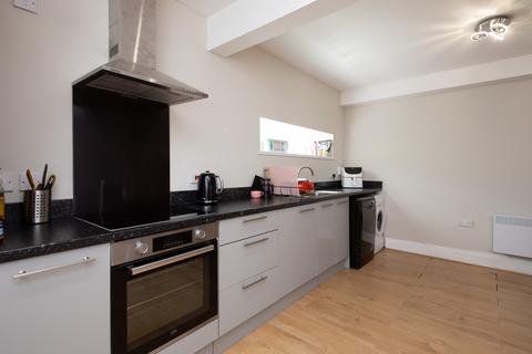 3 bedroom flat for sale, Fielding Street, Middleton M24
