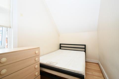1 bedroom flat to rent, High Street North, London, E6