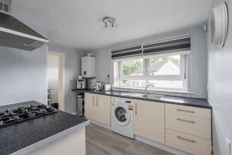 16/3 Durar Drive, EH4 7JG