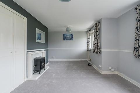 16/3 Durar Drive, EH4 7JG
