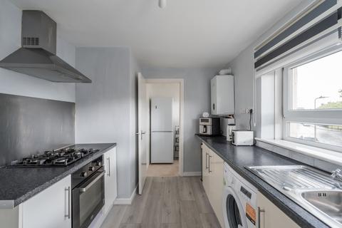 16/3 Durar Drive, EH4 7JG