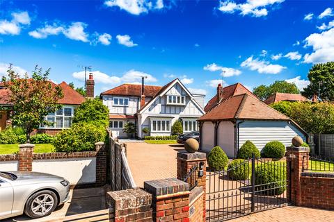 4 bedroom detached house for sale, The Plantation, Worthing, West Sussex, BN13