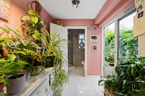 21 Northcote Road, Gravesend, DA11 7BS