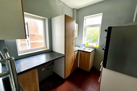 2 bedroom semi-detached house for sale, Cheltenham Road, Cheadle Heath