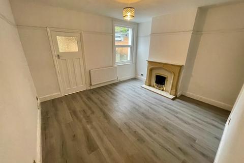 2 bedroom terraced house for sale, Old Bedford Road, Luton, Bedfordshire, LU2 7PD