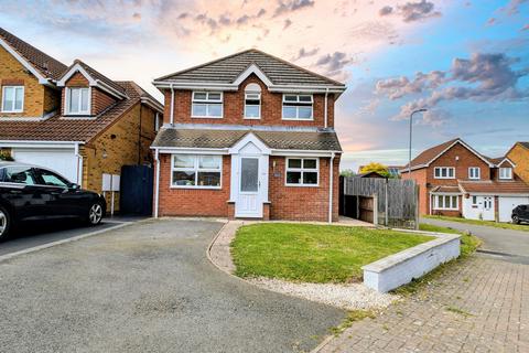 3 bedroom detached house for sale, Felstead Close, Dosthill, B77
