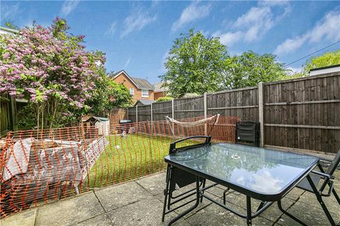 2 bedroom end of terrace house for sale, Old School Place, Woking, Surrey, GU22