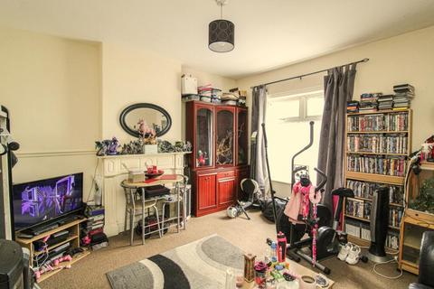 2 bedroom flat for sale, Corporation Road, Grimsby DN31 2PZ