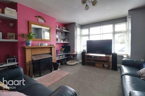 3 bedroom semi-detached house for sale, Colchester Road, Ipswich