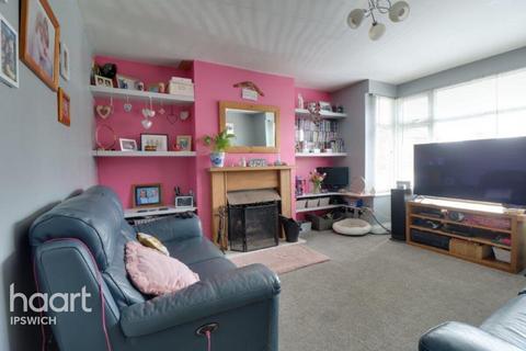 3 bedroom semi-detached house for sale, Colchester Road, Ipswich