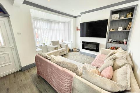 2 Maurice Grove, Blackpool, FY2 0QH