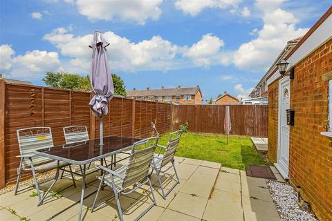 3 bedroom semi-detached house for sale, Pine Walk, Uckfield, East Sussex