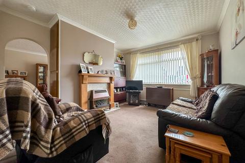 3 bedroom semi-detached house for sale, Grange Avenue, Barton-Upon-Humber, North Lincolnshire, DN18