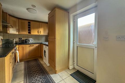 3 bedroom semi-detached house to rent, Belle Isle Crescent, Huntingdon PE28