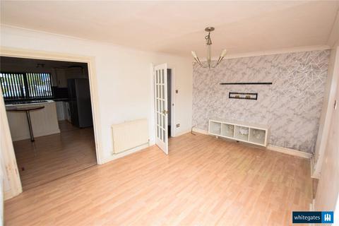 3 bedroom terraced house for sale, Disraeli Gardens, Leeds, West Yorkshire, LS11